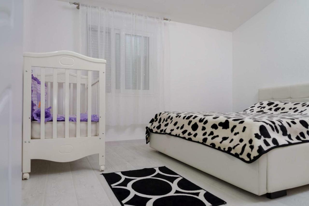 Apartman Mona Подгорица Экстерьер фото